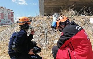 Aksaray’da gerçeği aratmayan afet müdahale tatbikatı