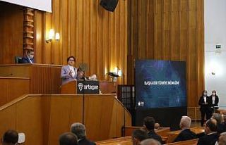 Akşener, grup toplantısında Artagan Projesi’ni...