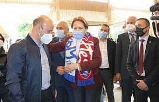 Akşener, Safranbolu’da esnafları ziyaret etti