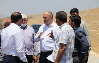 Aksoy asfalt çalışmalarını denetledi