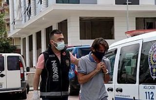 Alanya’da 2 ayrı adrese uyuşturucu baskını