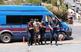 Alanya’da 5 ayrı suçtan aranan şüpheli yakalandı