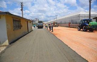 Alanya’da yollarda yeni beton yol uygulaması