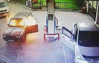 Alevlerin arasından böyle çıktı