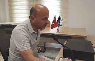 Altınova Belediye Başkanı Oral, YKS sınavına...