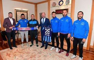 Anadolu Üniversitesi Futbol Takımı’ndan yeni...