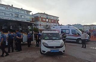 Ankara’da park için manevra yapan otobüsün altında...