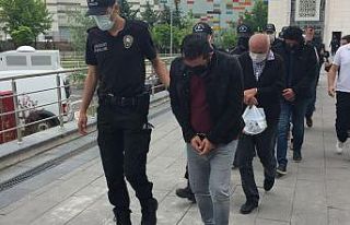 Ankara’da rüşvet ve evrakta sahtecilik operasyonu:...