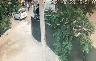 Antalya’da makaslı cinayet kamerada