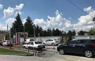 Araç yıkama makinelerinde hafta sonu yoğunluğu