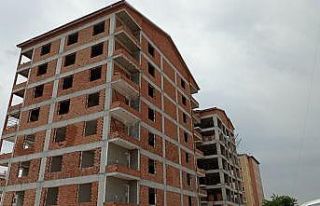 Asansör boşluğuna düşen işçi hayatını kaybetti