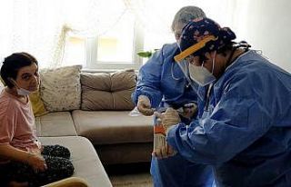 Aşılamada Türkiye 1’incisi olan Edirne’de,...