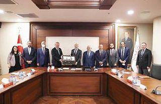 ATO Heyeti’nden Hazine ve Maliye Bakanı Lütfi...