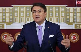 Aydemir: ‘Gençleri istismar eden siyasetçileri...