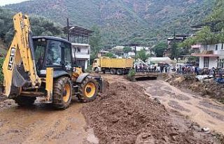 Aydın’da sağanak yağış etkili oldu