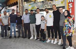 Ayvalık maçı öncesi Tavşanlı’da balık ızgara
