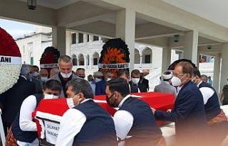 Babüroğlu’nun cenazesini dadaşlar taşıdı