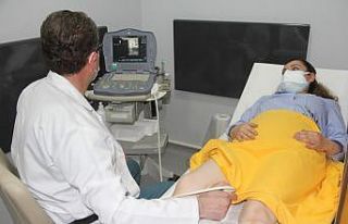 Bacaklardaki ağrı ve şişliğe dikkat: Toplardamar...