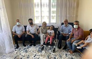 Bağlar Belediye Başkanı Beyoğlu, minik İklimiya’nın...