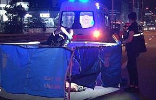 Bahçelievler’de yolun karşısına geçmeye çalışırken...