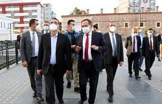 Bakan Dönmez Samsun programını tamamladı