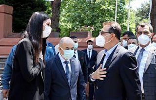 Bakan Dönmez Samsun temaslarına başladı