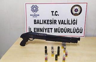 Balıkesir’de 34 aranan şahsa operasyon