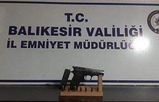 Balıkesir’de polisten 30 şahsa gözaltı