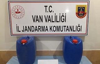 Başkale’de 66 litre asetik anhidrit ele geçirildi