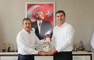 Başkan Ataç’tan Burdur Belediyesi’ne ziyaret