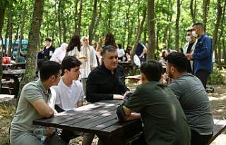 Başkan Bozkurt, öğrencilerle sınav öncesi motivasyon...