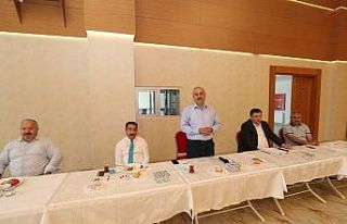 Başkan Büyükgöz esnaflarla istişarede buluştu