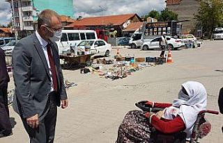 Başkan Ceyhun, Aslanapa’da esnaf ve vatandaşları...