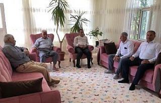 Başkan Dağtekin, kanaat önderi Sönmez’i ziyaret...