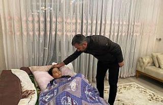 Başkan Ertuğrul Çetin, hasta ziyaretlerini aksatmıyor