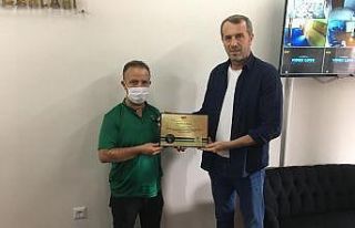 Başkan Hürriyet, saffet Sancaklı’yı unutmadı