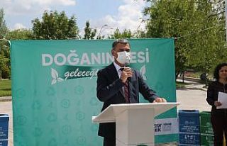 Başkan Şimşek ve öğrencilerden temizlik kampanyası