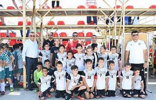 Başkan Topaloğlu, Daima Kemer Cup Futbol Turnuvası...