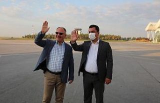 Başkan’dan gençlere anlamlı hediye, bizzat kendisi...