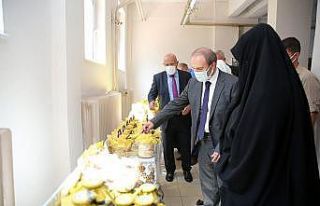 Bayburtlu Bacılar Kadın Kooperatifi ilk ürünlerini...