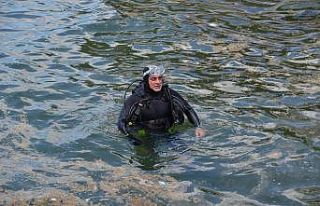 Belediye Başkanı çevre gününde deniz salyası...