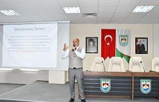 Belediye personeli eğitimde buluştu