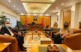 Berna Gözbaşı, Vali Şehmus Günaydın’ı ziyaret...
