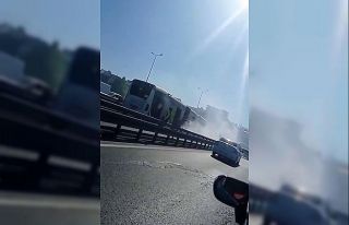 Beylikdüzü’nde metrobüste korkutan yangın