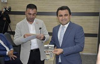Biga Belediyesi’ne anlamlı bağış