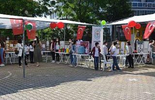 Biga’da TÜBİTAK 4006 Bilim Fuarı açıldı