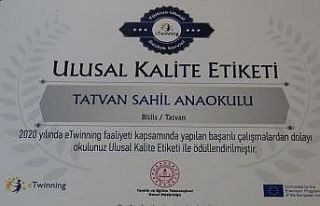 Bitlis’te iki okul ‘eTwinning Okulu Etiketi’...