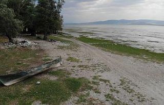 Bölgenin su deposu Işıklı Gölü’nde su seviyesi...