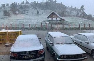 Bolu’ya Haziran ayında kar yağdı