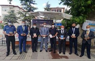Bolvadin’de ‘Bir Kitap Bin Umut’ kitap bağış...